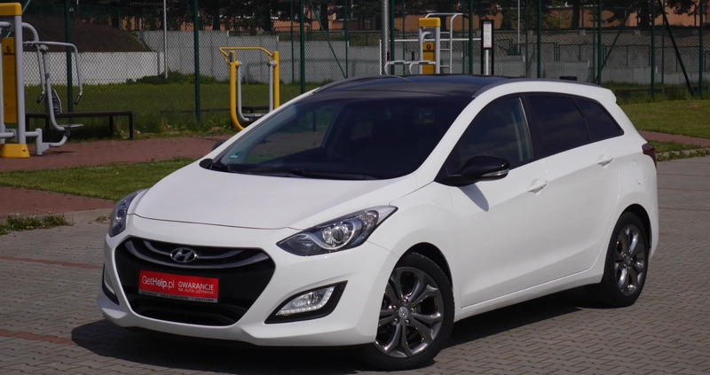 Hyundai I30 cena 29900 przebieg: 187000, rok produkcji 2014 z Starachowice małe 631